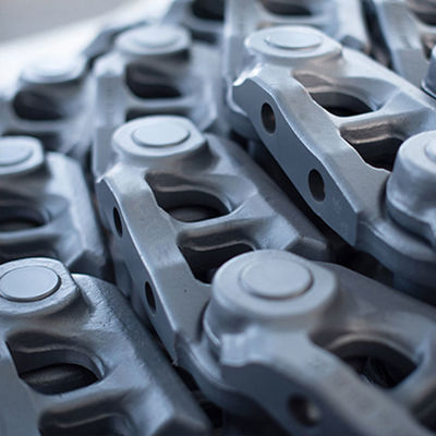 Excavator and bulldozer chain assembly